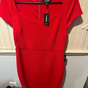 NWT Express Ribbed Puff Shoulder Sweetheart Sheath Dress in Red • Small